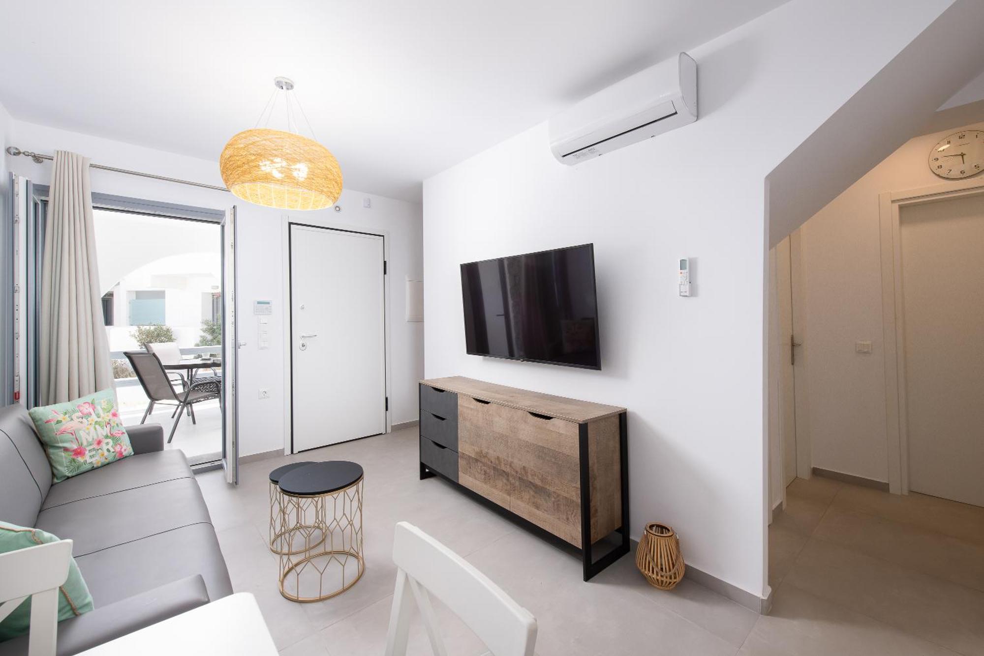Hosting Moments Private Pool Holiday Home Ano Mera Eksteriør billede