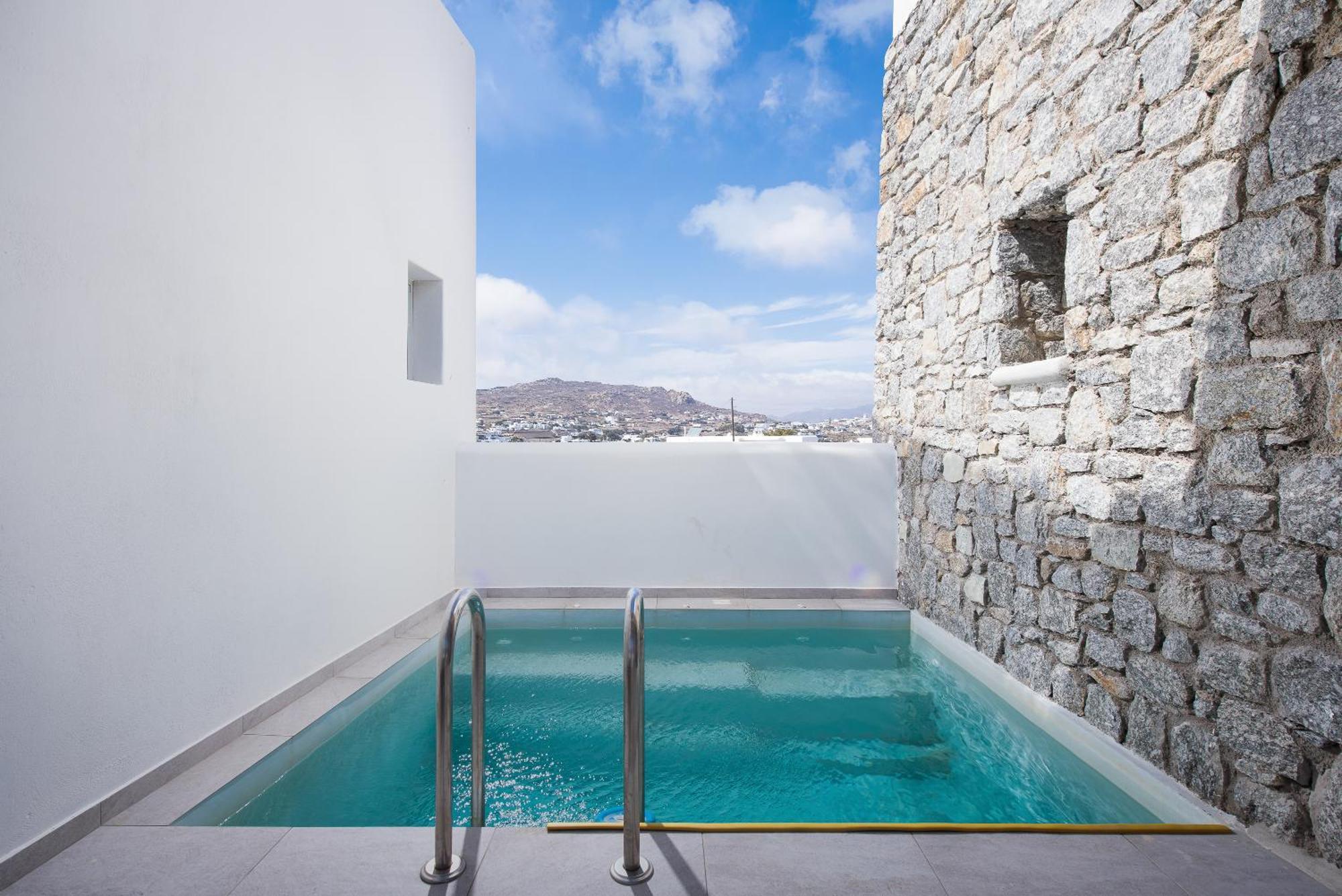 Hosting Moments Private Pool Holiday Home Ano Mera Eksteriør billede
